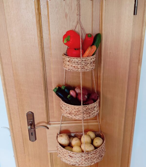 Hänge-Wandkorb WANDA mit 3 Körben aus Wasserhyazinthe / Obstkorb / Hänge-Etagere rund 30+23+18 cm, 90 cm lang – Bild 9